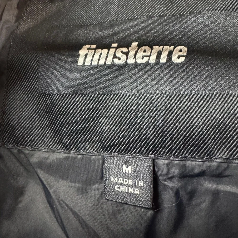 Finisterre this lightweight